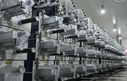 突破！國內首套大絲束碳纖維生產線完成設備安裝